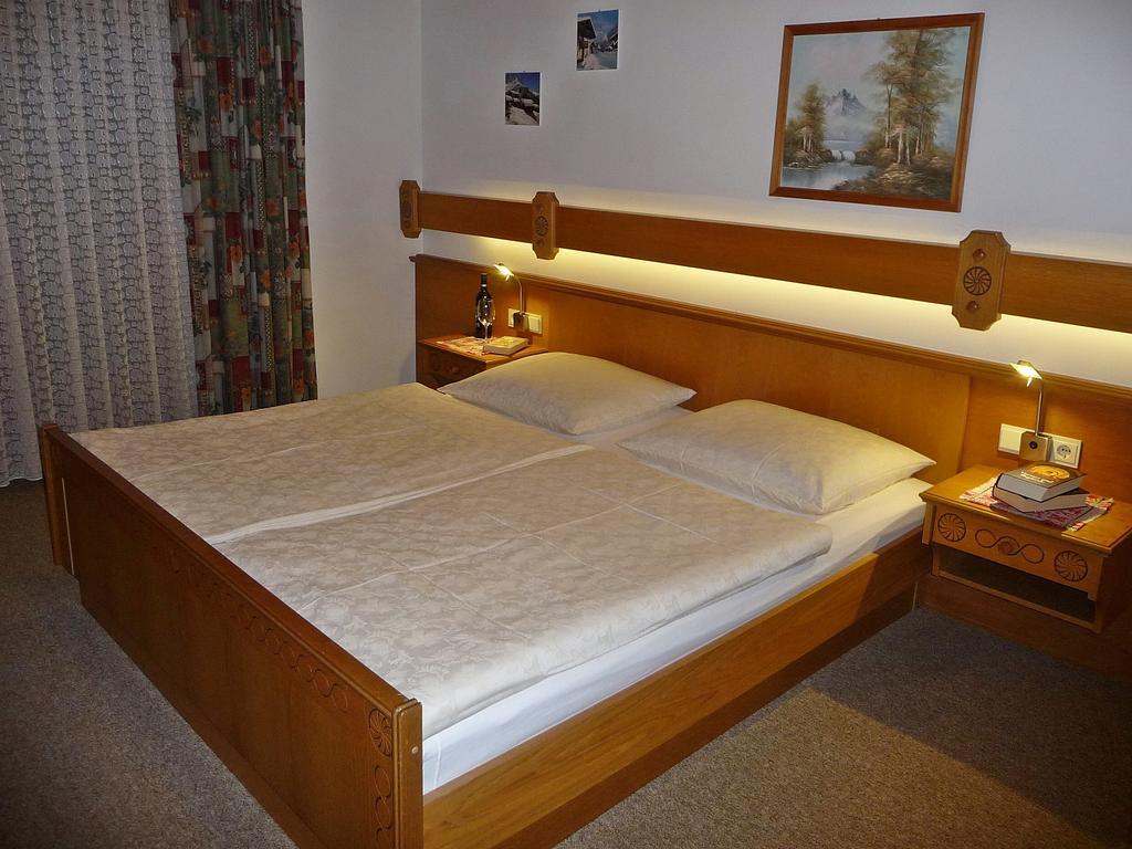 Haus Maella Apartment Sankt Gallenkirch Room photo